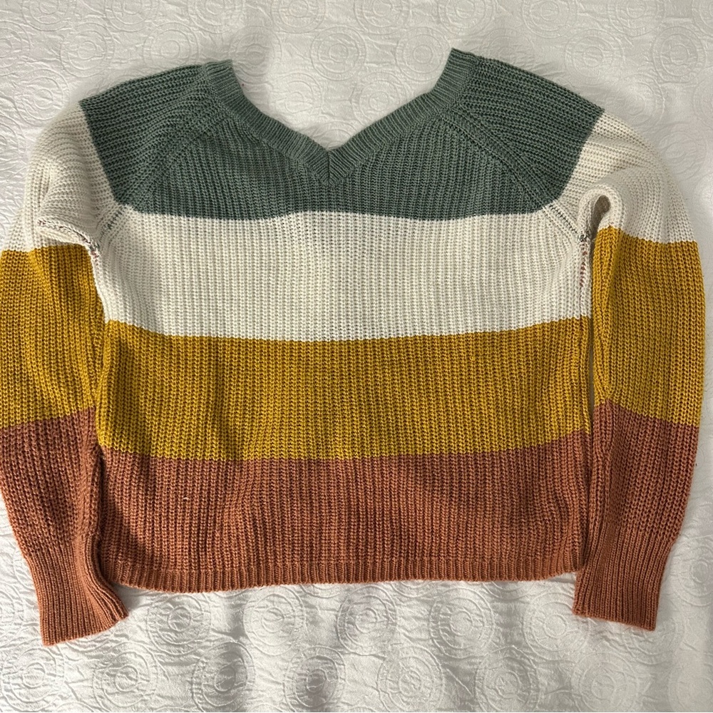 Multicolor V-Neck Sweater - Picture 5 of 6